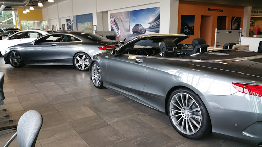 Mercedes Benz Dealer «Mercedes-Benz of Chantilly», reviews and photos, 14841 Stonecroft Blvd, Chantilly, VA 20151, USA
