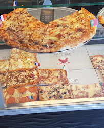 Pizza du Pizzeria Pizz and slice Val d'Europe à Serris - n°17