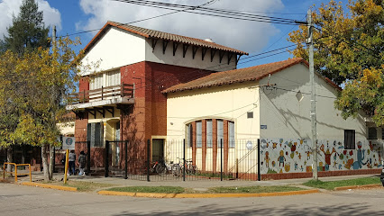 Escuela Roque Perez N° 856