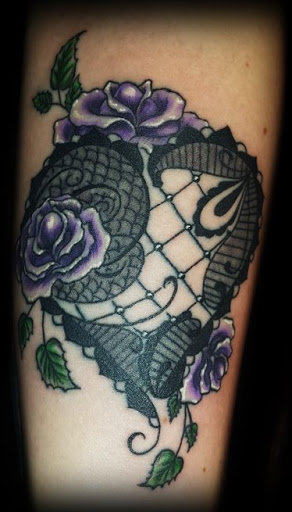 Tattoo Shop «Tit 4 Tat Tattoo Studio Inc.», reviews and photos, 45571 Mound Rd, Shelby Charter Township, MI 48317, USA