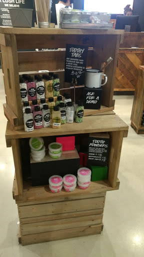 Cosmetics Store «LUSH», reviews and photos, 575 Bellevue Way NE #128, Bellevue, WA 98004, USA