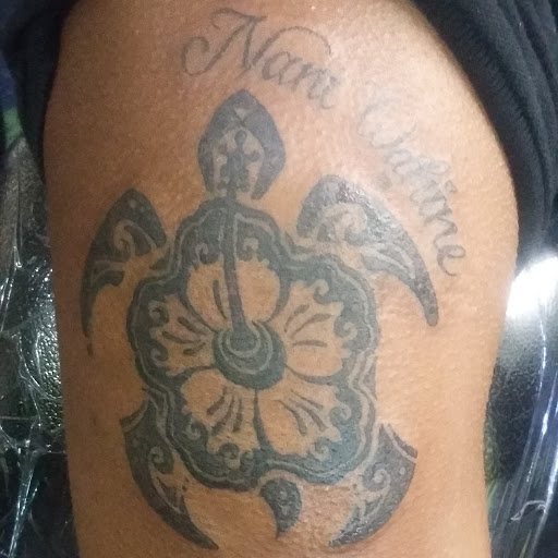 Tattoo Shop «hollywood ink», reviews and photos, 809 S Danny Thomas Blvd, Memphis, TN 38126, USA