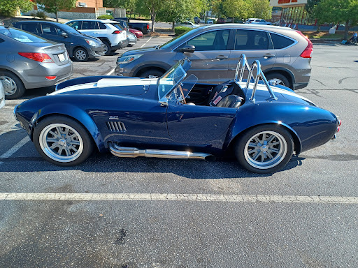 Shopping Mall «Creekside Crossing & Shops», reviews and photos, 404 E Six Forks Rd, Raleigh, NC 27609, USA