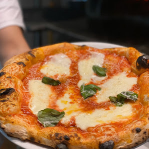 Fior di Pizza Via Roma, 14, 80070 Monte di Procida NA, Italia