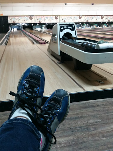 Bowling Alley «Mt Airy Bowling Lanes», reviews and photos, 304 Center St, Mt Airy, MD 21771, USA