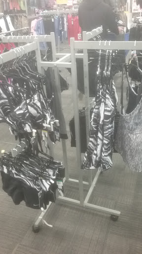 Sporting Goods Store «Academy Sports + Outdoors», reviews and photos, 2010 24th Ave NW, Norman, OK 73069, USA