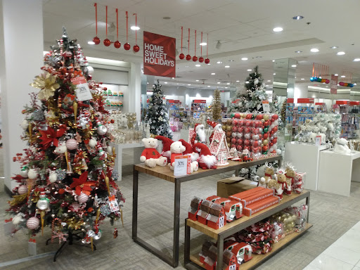 Shopping Mall «Solomon Pond Mall», reviews and photos, 601 Donald Lynch Blvd, Marlborough, MA 01752, USA