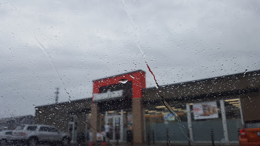 Gas Station «Thorntons», reviews and photos, 1830 Midland Trail, Shelbyville, KY 40065, USA