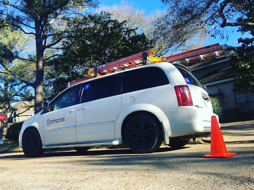 Auto Repair Shop «Texas Automobile & Body Shop», reviews and photos, 2215 Main St, Houston, TX 77002, USA