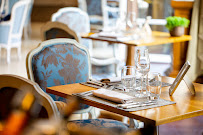 Atmosphère du Restaurant français Le Jardin d'Hiver à Chantilly - n°1