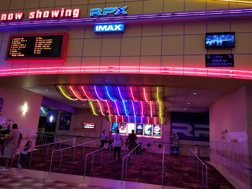 Movie Theater «Regal Cinemas Kendall Village 16 IMAX & RPX», reviews and photos, 8585 SW 124th Ave, Miami, FL 33183, USA