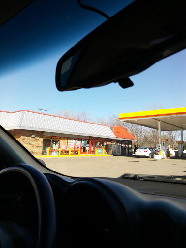 Car Detailing Service «Basha Car Wash», reviews and photos, 36638 S Groesbeck Hwy, Charter Twp of Clinton, MI 48035, USA