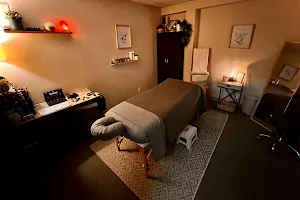 Thorn Therapeutics Massage image