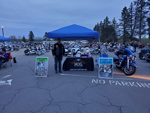 Country Club «Crestview Country Club», reviews and photos, 281 Shoemaker Ln, Agawam, MA 01001, USA