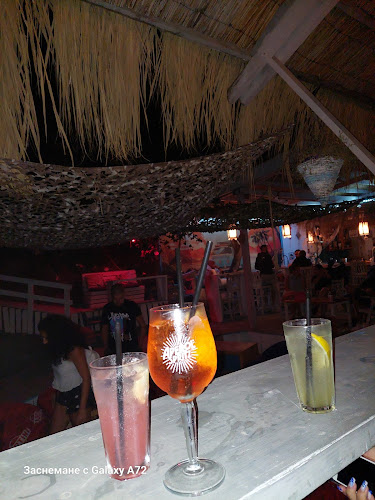 Opinii despre Бар Памперо în Царево - Бар