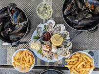 Plats et boissons du Restaurant de fruits de mer Le Mistral à Marseille - n°18