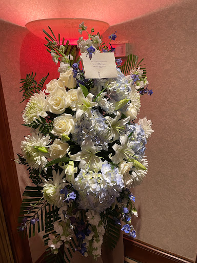 Florist «The Frugal Flower», reviews and photos, 736 Boston Post Rd, Sudbury, MA 01776, USA