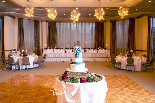 Wedding Venue «Belvedere Events & Banquets», reviews and photos, 1170 W Devon Ave, Elk Grove Village, IL 60007, USA