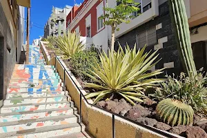 Escaleras de Colores image