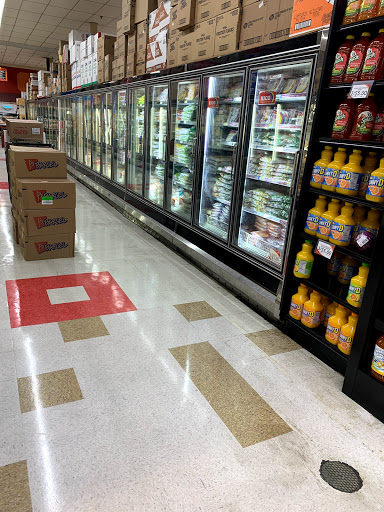 Supermarket «Fine Fare Supermarket», reviews and photos, 200 W Buttonwood St, Reading, PA 19601, USA