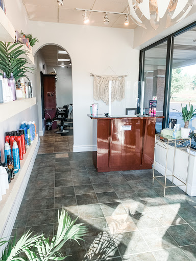 Beauty Salon «Identity Salon Spa», reviews and photos, 545 E Grand Blanc Rd # 1, Grand Blanc, MI 48439, USA