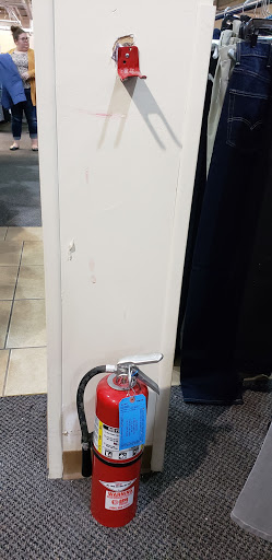 Clothing Store «Burlington Coat Factory», reviews and photos, 118 Shawan Rd, Hunt Valley, MD 21031, USA