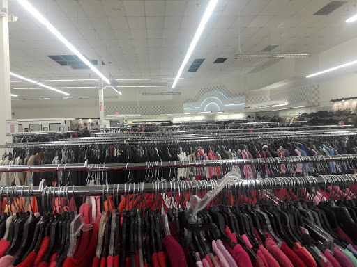 Thrift Store «The Salvation Army Family Store & Donation Center», reviews and photos