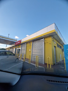 Stazione di servizio Eni nord SS16 km bis 787. 230, 70054 Giovinazzo BA, Italia