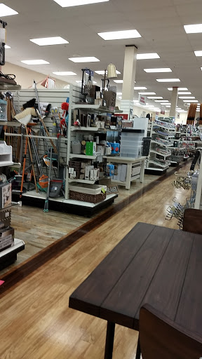Department Store «HomeGoods», reviews and photos, 694 Merrill Rd #9, Pittsfield, MA 01201, USA