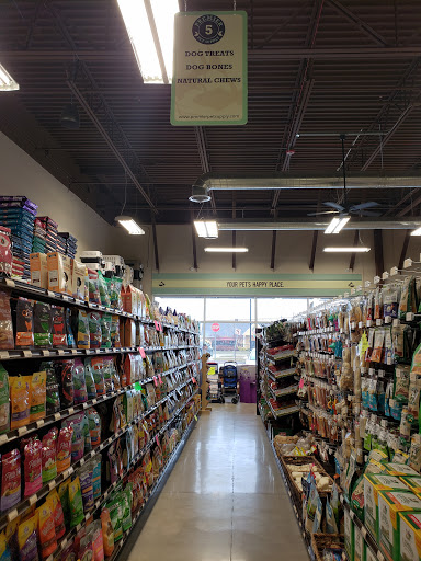 Pet Supply Store «Premier Pet Supply», reviews and photos, 63 W Auburn Rd, Rochester Hills, MI 48307, USA