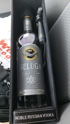 Wine Store «BevMo!», reviews and photos, 2860 W Grant Line Rd, Tracy, CA 95304, USA