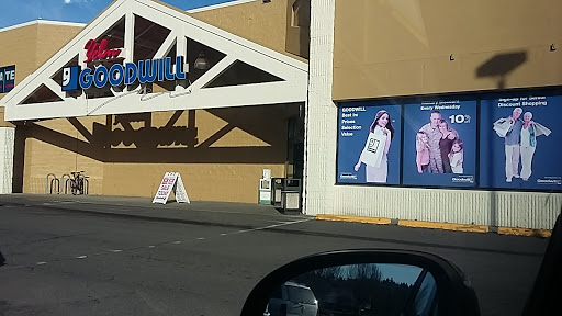 Thrift Store «Yelm Goodwill», reviews and photos, 906 E Yelm Ave, Yelm, WA 98597, USA