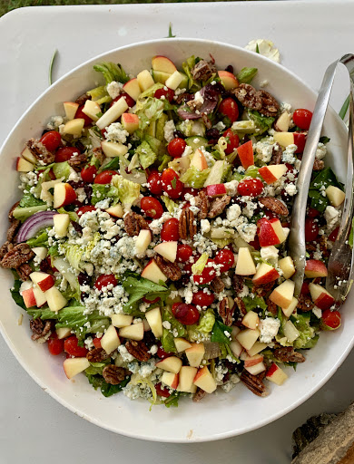 Caterer «HAZELNUT CATERING INC», reviews and photos, 35 Walker St, Oakdale, PA 15071, USA