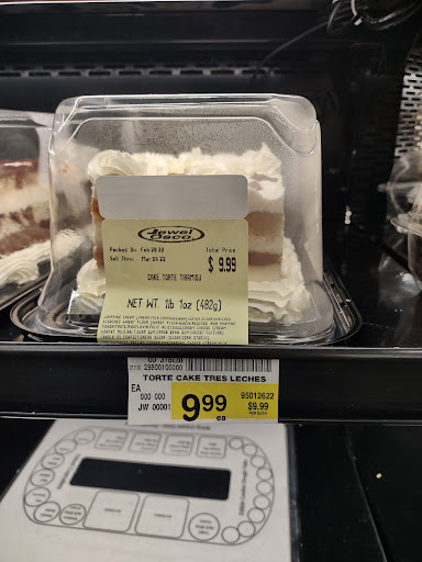 Grocery Store «Jewel-Osco», reviews and photos, 234 E Veterans Pkwy, Yorkville, IL 60560, USA