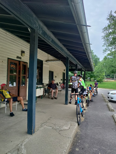 Grocery Store «Goshen General Store», reviews and photos, 11940 W U.S. Hwy 42, Goshen, KY 40026, USA