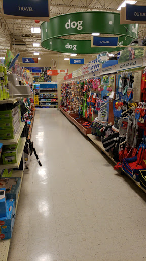 Pet Supply Store «PetSmart», reviews and photos, 45050 Northpointe Blvd, Utica, MI 48315, USA