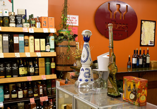 Liquor Store «Wilibees Wines & Spirits-Petaluma», reviews and photos, 309 Lakeville St, Petaluma, CA 94952, USA