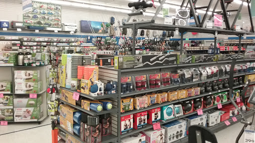 Sporting Goods Store «Big 5 Sporting Goods», reviews and photos, 1575 Mt Hood Ave #120, Woodburn, OR 97071, USA