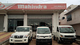 Mahindra A2z Auto Wheels   Suv & Commercial Vehicle Showroom
