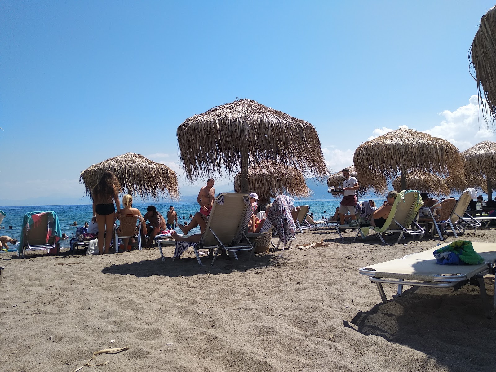 Foto di Chiliadou beach e il suo bellissimo paesaggio