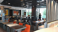 Atmosphère du Restauration rapide McDonald's École Valentin à École-Valentin - n°16