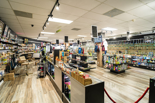 Tobacco Shop «Bear Smoke Smokeshop», reviews and photos, 4295 Browns Bridge Rd B, Cumming, GA 30041, USA