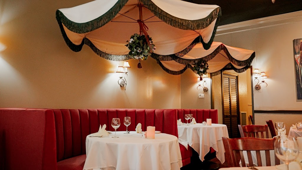 Heidi's Jazz Club & Restaurant 32931