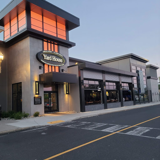 Shopping Mall «Willow Grove Park Mall», reviews and photos, 2500 W Moreland Rd, Willow Grove, PA 19090, USA