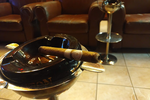 Cigar Shop «STOGIES», reviews and photos, 3124 IL-59, Naperville, IL 60564, USA