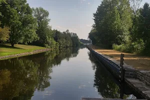 Rideau Canal, Lock 19 - Upper Nicholsons image