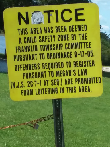 Park «Malaga Lake Park», reviews and photos, 445 Malaga Park Dr, Malaga, NJ 08328, USA