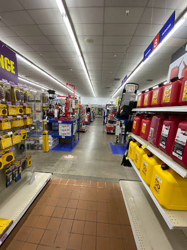 Hardware Store «Harbor Freight Tools», reviews and photos, 2950 NE Hogan Dr, Gresham, OR 97030, USA