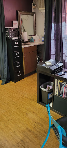 Tattoo Shop «Inkstaind Tattoo Studio», reviews and photos, 1210 E Main Ave, Puyallup, WA 98372, USA