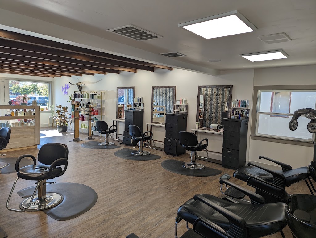 Axis Salon 97756